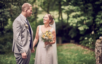 Zwischen Natur und Tradition: Eine fränkische Hochzeit durch die Linse